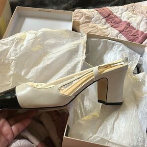 Used ivanka trump liah sandals size 9